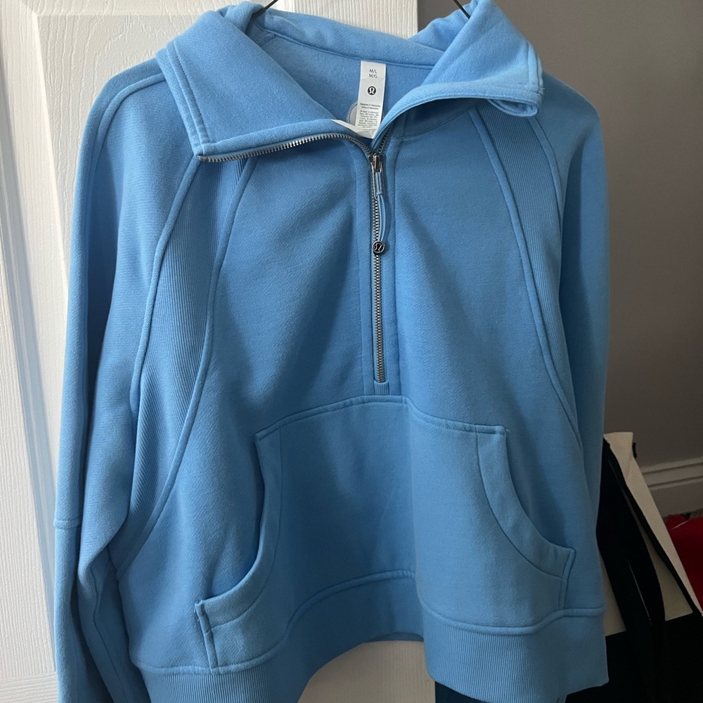 Lululemon Scuba